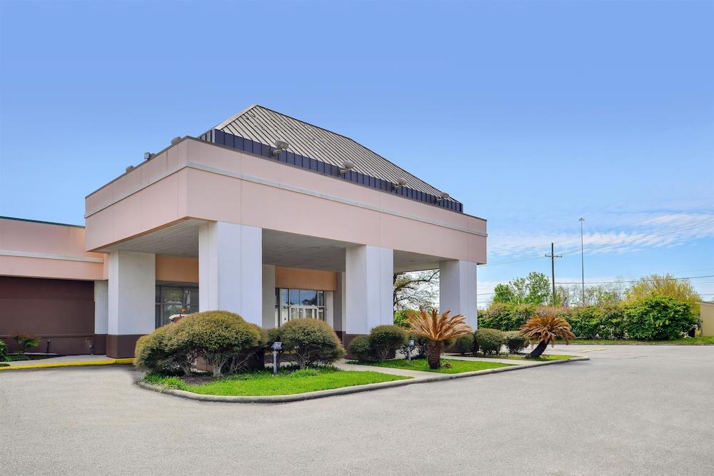 فندق إيكونو لودج Prairieville المظهر الخارجي الصورة