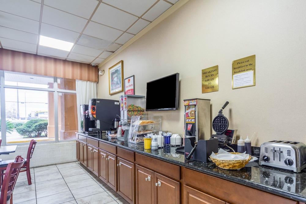 فندق إيكونو لودج Prairieville المظهر الخارجي الصورة