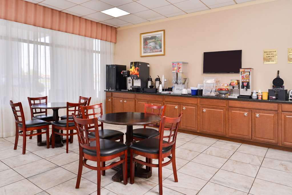 فندق إيكونو لودج Prairieville المطعم الصورة
