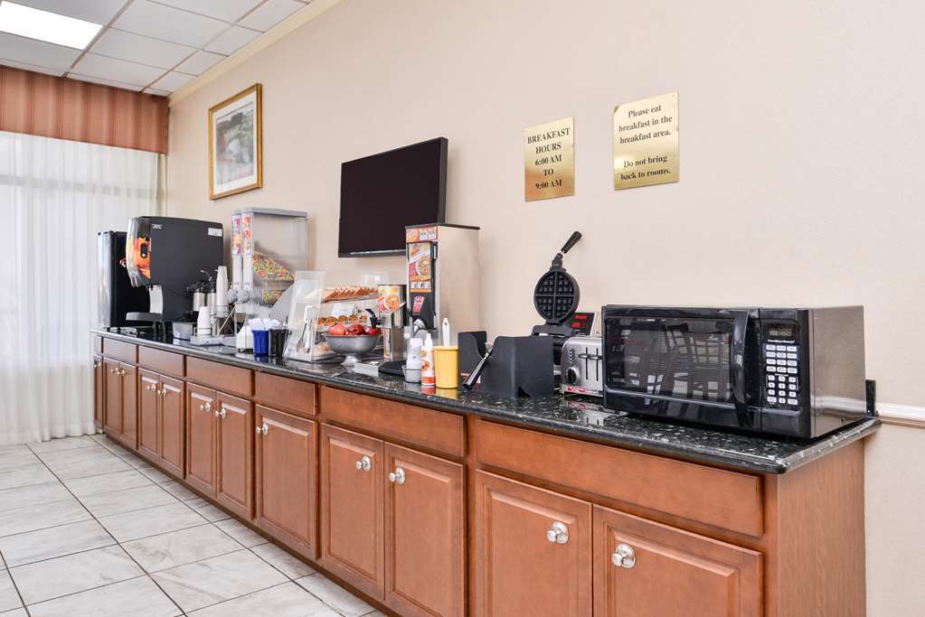 فندق إيكونو لودج Prairieville المطعم الصورة